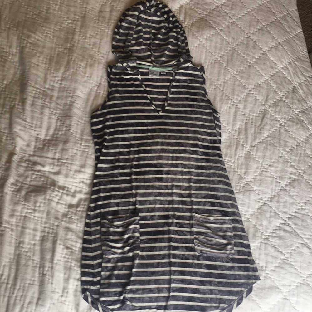 Swimsuit cover-up